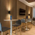 Express - Mokotow By Ihg Hotell Warszawa