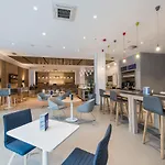 Hotell Express - Mokotow By Ihg 3*