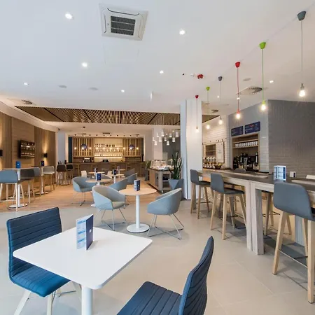 Ξενοδοχείο Express - Mokotow By Ihg 3*