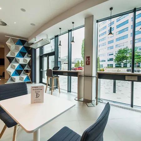 Express - Mokotow By Ihg Hotel