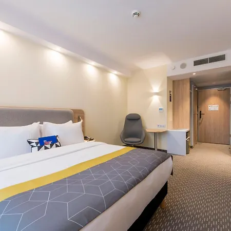 Express - Mokotow By Ihg מלון