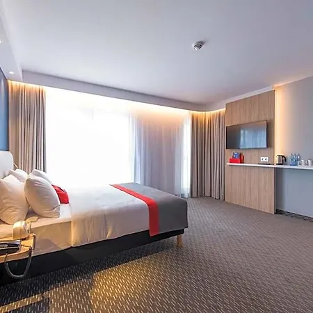 Hotel Express - Mokotow By Ihg 3*