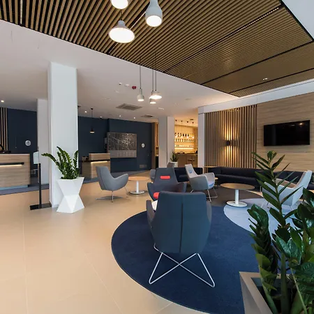 Express - Mokotow By Ihg Готель