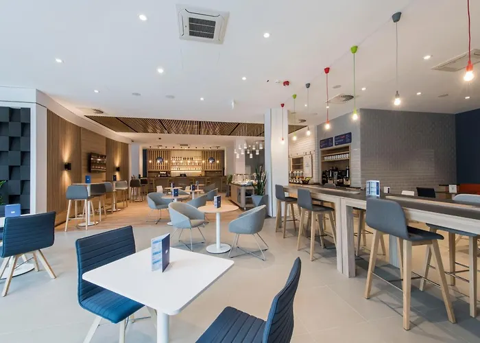 Hotel Express - Mokotow By Ihg 3*