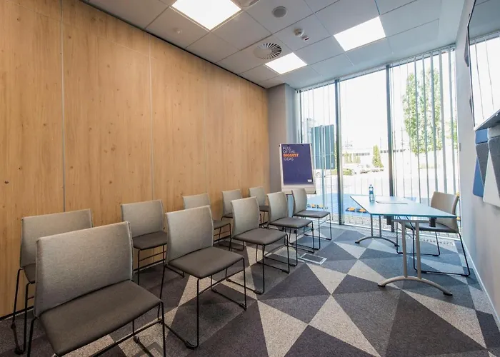 Express - Mokotow By Ihg Hotel 3*