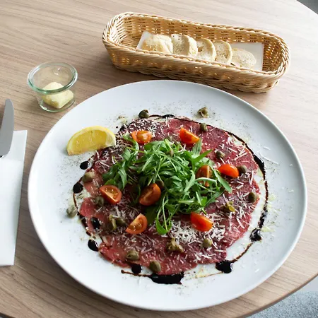 호텔 Express - Mokotow By Ihg 3*