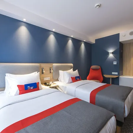 호텔 Express - Mokotow By Ihg 3*