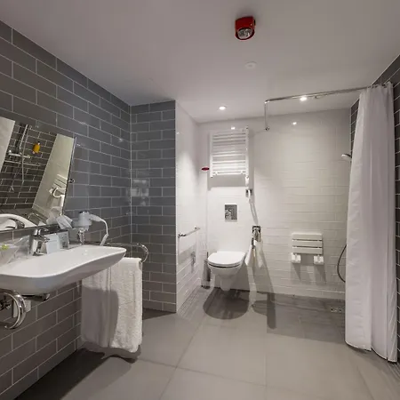 Express - Mokotow By Ihg 호텔 3*